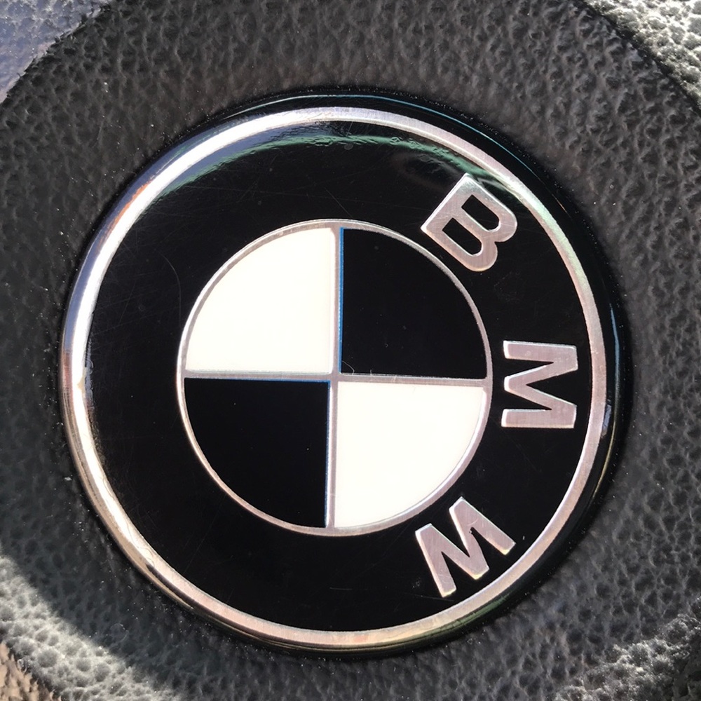 Meet your Posher, Herminio